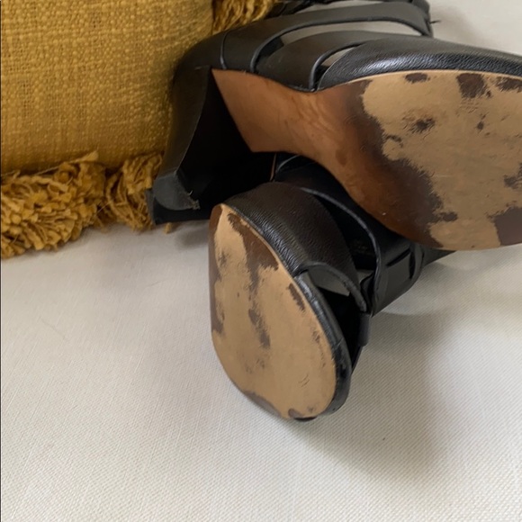 i s o l a . c a g e d . h e e l s . s i z e 7.5 - Picture 9 of 9